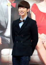 高清图：赵权等出席MBC喜剧《都是我的爱》发表会