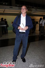 组图：郑秀文杜琪峰为《盲探》参展赴戛纳