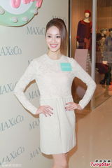 组图：陈法拉登视后不加价 钟嘉欣有信心夺视后