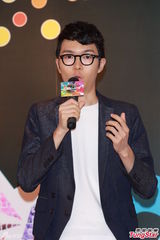 组图：萧敬腾欲放声高歌 方大同不计出场先后