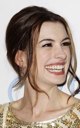 高清：《爱情灵药》亮相悉尼 海瑟薇吉伦哈尔秀默契