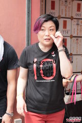 组图：歌迷纸鹤献张国荣 陈淑芬感叹功德圆满