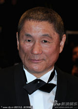 幻灯图集：北野武新片首映 宝莱坞第一美女捧场