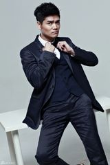 组图：刘鑫魅力写真定格真性情