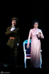 组图：北京京剧院《宋家姐妹》多流派同台中西合璧