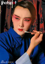 《大周末》封面致敬经典 海清黄义达扮时尚先锋(图)