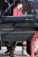 组图：暮光女圣诞获帕丁森赠雪地靴 疑再次复合