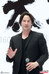 组图：基努-里维斯空降北京 为新片学打太极拳