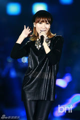 组图：韩团2PM与missA等出席音乐盛典尽情狂欢