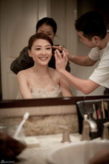 高清图：应采儿外婆见证新人婚礼 赞陈小春靠谱