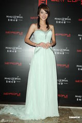 组图：蓝心湄疑默认炎亚纶整形 呼吁避免撞脸