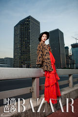 高清图：高圆圆韩国拍摄芭莎大片工作花絮4