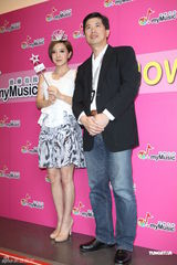 组图：郭采洁将赴内地拍戏谈恋情称要低调