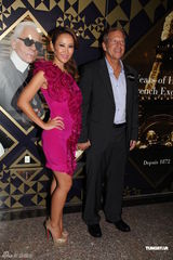 组图：李玟与未婚夫携手亮相 出席活动秀恩爱