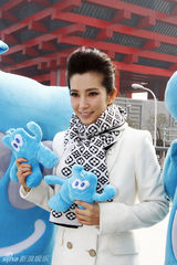 幻灯：李冰冰揭幕“中国馆”   成世博馆开馆第一人