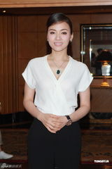 组图：陈思思获杨受成撑场 红馆开唱张柏芝或助阵