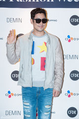 独家：韩星车艺莲高雅拉等优雅亮相首尔时装周