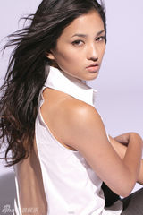 高清组图：23岁日美混血女星黑木明纱80张美图