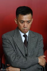 组图：《建党伟业》发布会 周迅汤唯叶璇带妆出席