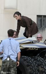 高清组图：《黑暗骑士崛起》热拍 影后玛丽昂亮相