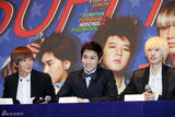 高清组图：Super Junior发新专辑 10成员穿正装亮相