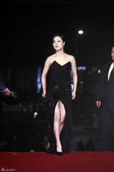 组图：韩国电影青龙奖首尔举行 红毯众星云集