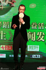 组图：李咏离开央视后正式加盟新节目