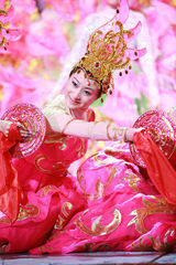 高清组图：歌舞《神州欢腾贺新春》剧照