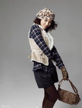 高清组图：河智苑冬装画报 渔网发饰突显个性