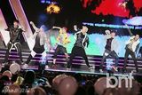 组图：EXO、f(x)等献唱大韩民国庆典演唱会