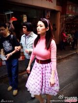 组图：吕慧仪公告怀孕三月 上围激增期待新生命