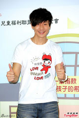 组图：林俊杰筹备个唱忙健身 观摩S.H.E演唱会