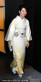 幻灯图：《弟弟》柏林发布会 吉永小百合和服亮相