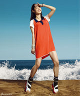 组图：白百何率性俏皮大片 小妞亦有帅气时