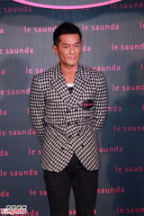 组图：古天乐帅气出席活动 欲反串女装示人