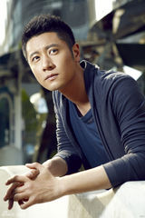 组图：任重最新写真曝光 流露别样夏日清新