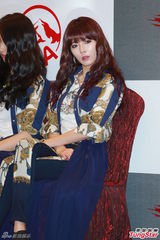 高清组图：Beast等赴港开唱 泫雅望与PSY再合作