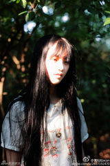 组图：武大女神微博走红 清新甜美运动风