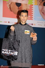 组图：梁汉文认可加重烟税 称吴国敬无忧虑感