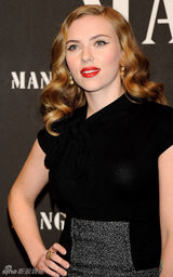 高清组图：斯嘉丽-约翰逊西班牙走秀