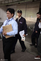 组图：阮经天教育局报到服役 被指为女友选“爽缺”