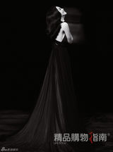 组图：姚晨登杂志封面优雅从容