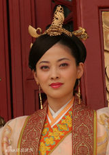 高清图：电视剧《张居正》梅婷尝试古装造型