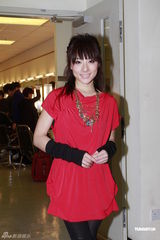 组图：钟舒漫刘璇录制节目 李治廷苦练舞功受邀