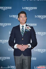 组图：郭富城想邀女骑师训练 计划再购入爱马