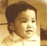幻灯组图：王菲幼年生活照 泛黄照片现天后幸福童年