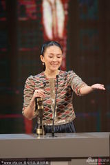 组图：章子怡夺影后大哭 心中最佳男主是梁朝伟