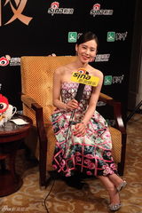 组图：微博之夜 吴奇隆刘诗诗结婚顺其自然