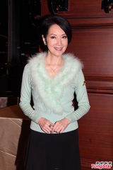 组图：《传爱事务所》杀青宴 黎耀祥陈法拉亮相