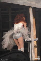 组图：薛凯琪开唱陈奕迅上台 避谈与方大同拍拖